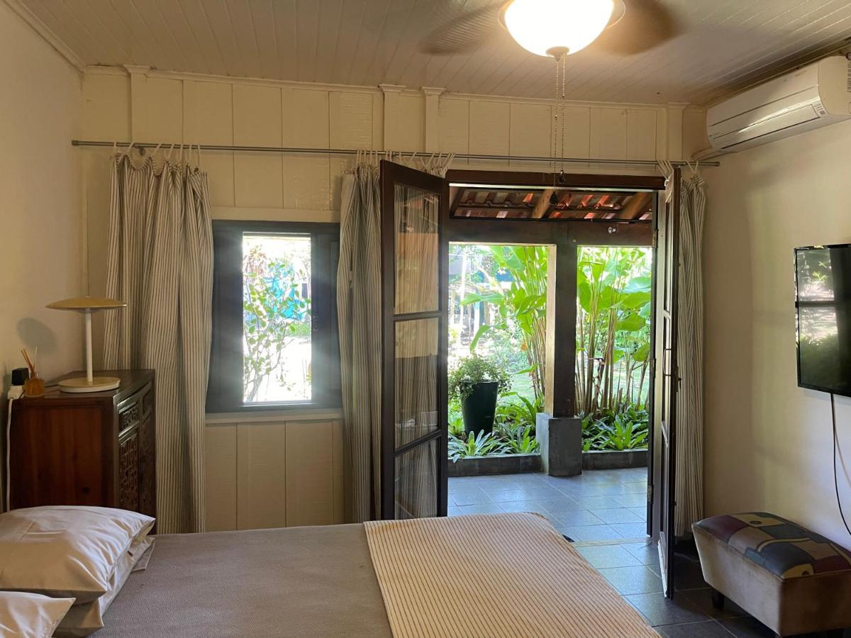 Casa Da Ilha Do Mel - Pousada De Charme Экстерьер фото