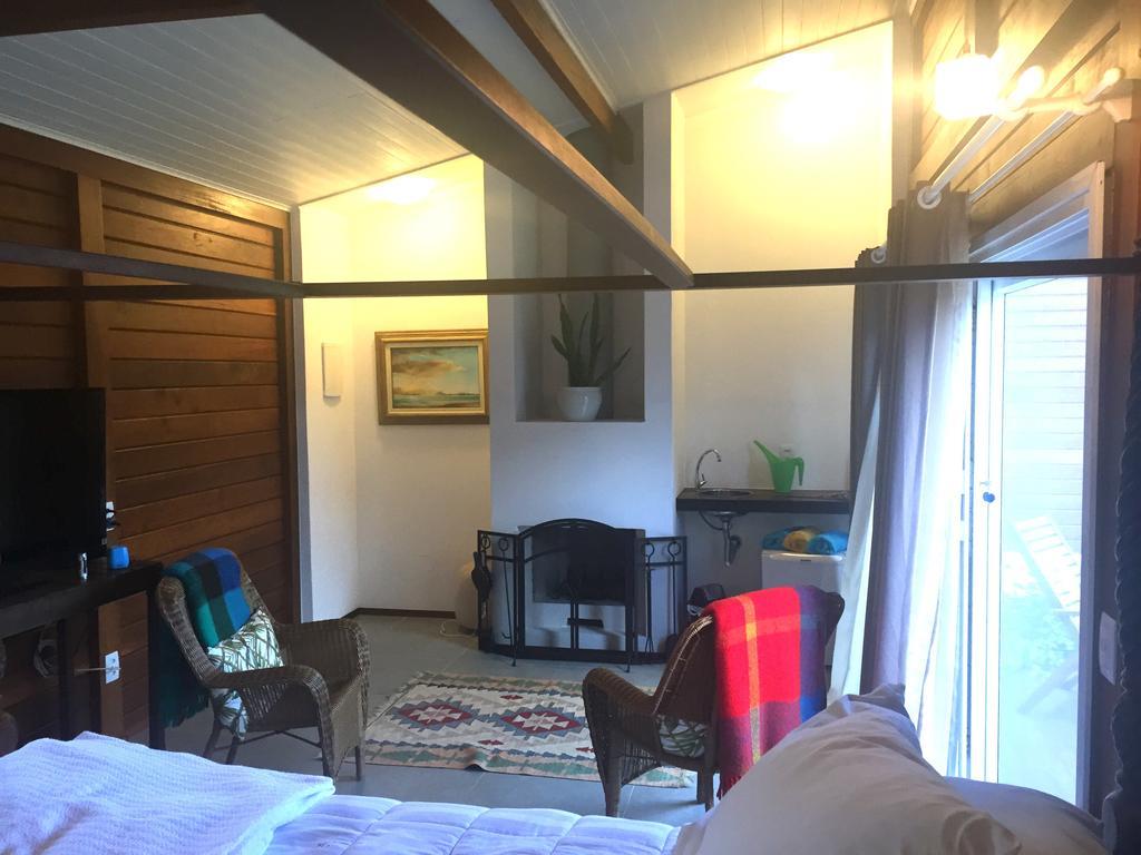 Casa Da Ilha Do Mel - Pousada De Charme Экстерьер фото