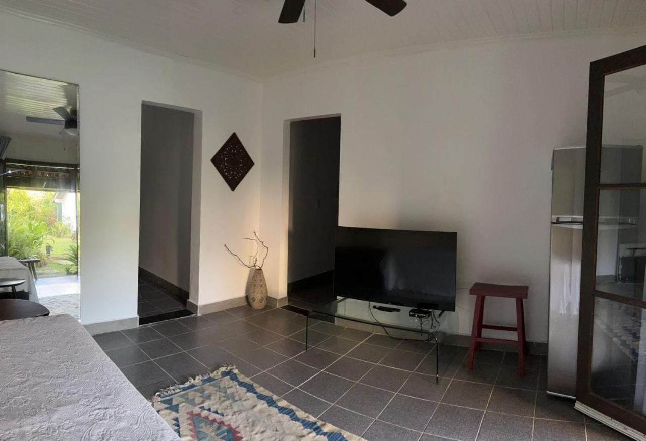 Casa Da Ilha Do Mel - Pousada De Charme Экстерьер фото